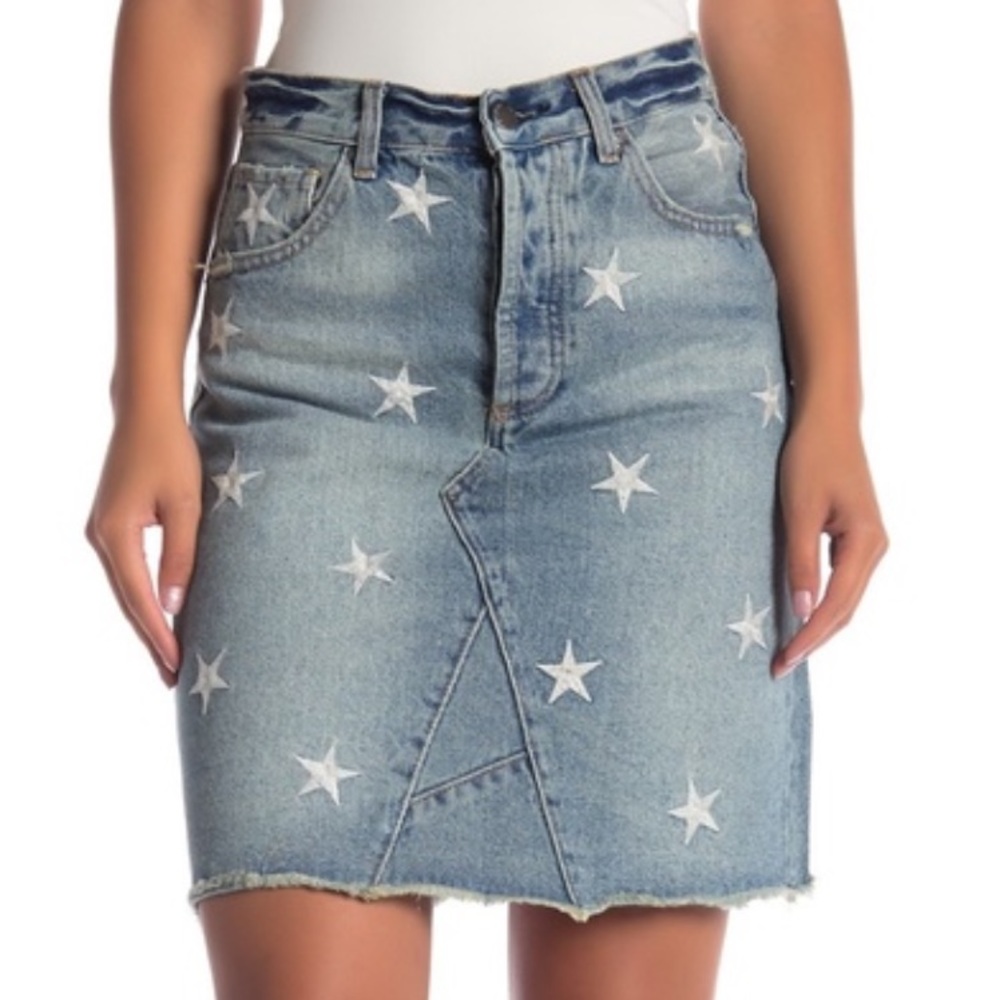 VELVET HEART Denim Jean Skirt Button Fly Embroidered Raw Stars Distressed NWT